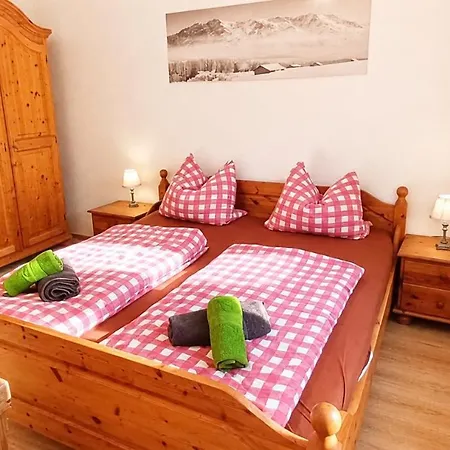 Alpenfreude Mit Hallenbad Apartman