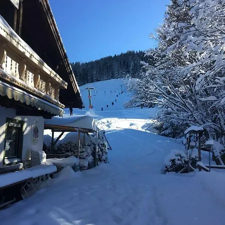 Alpenfreude Mit Hallenbad